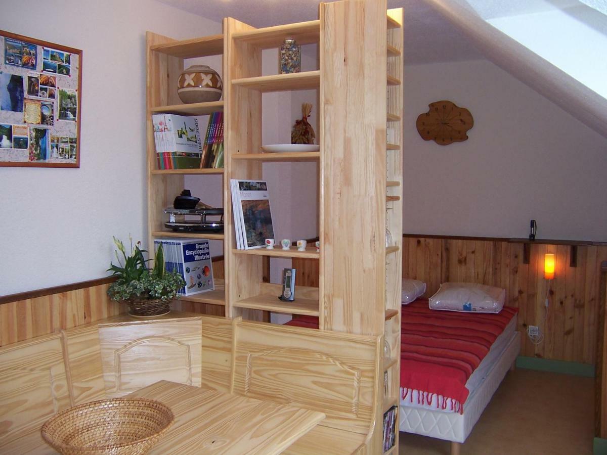 La Maison De Poupet 살랭레뱅 외부 사진